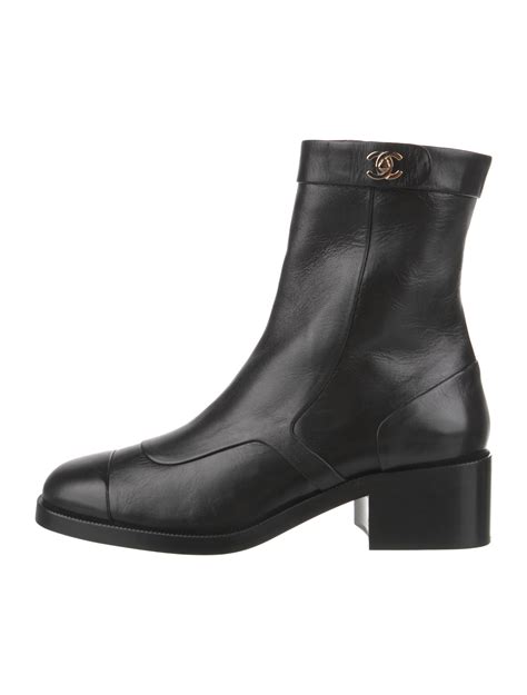 chanel interlocking cc boots|Chanel 2022 Interlocking CC Logo Combat Boots .